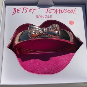 Betsey Johnson Bow Bracelet
